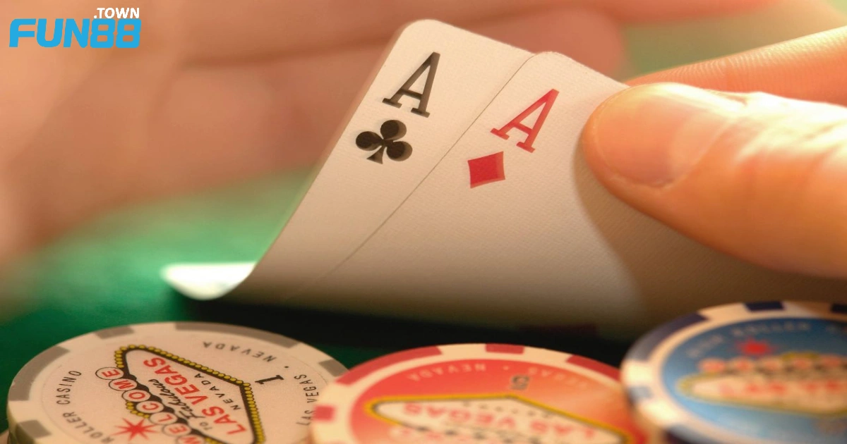 Các Loại Cược Trong Poker Tại Fun88 Mà Người Chơi Cần Biết 2 Tìm hiểu các loại cược trong Poker phổ biến nhất hiện nay