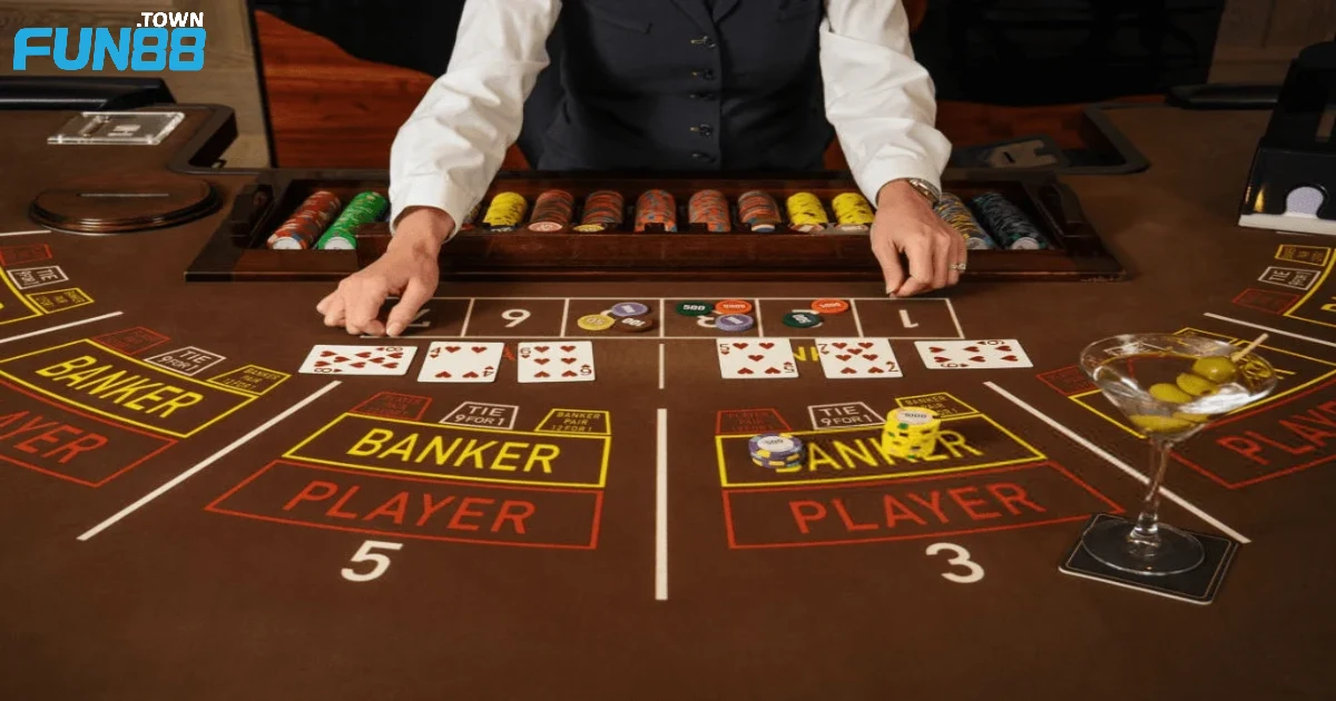 Cách Chơi Baccarat Tại Fun88 Dành Cho Người Mới Bắt Đầu 3 Quy tắc tính điểm cơ bản trong Baccarat