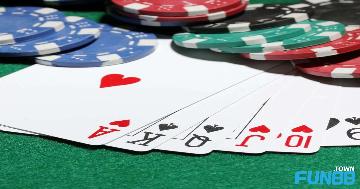 Kinh Nghiệm Chơi Poker Fun88 – Bài Học Sau 1000 Ván Cược 4 Đọc vị đối thủ để nắm bắt tình hình trên bàn cược